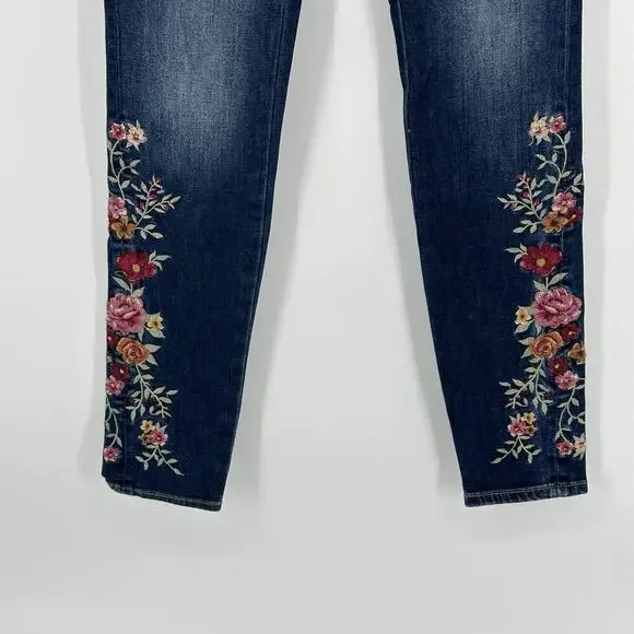 NWT Driftwood Jackie Floral Embroidered Slim Fit High Rise Jeans Sz 24 Bohemian